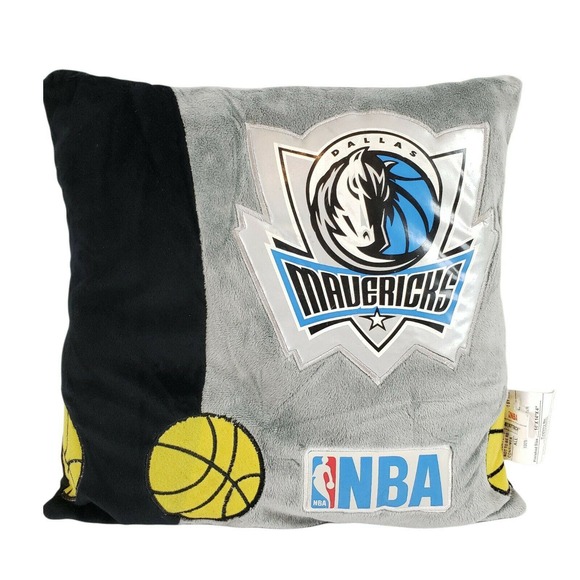 Dallas Mavericks Logo Small Throw Square 14 x 14" Pillow Kids - Picture 1 of 6